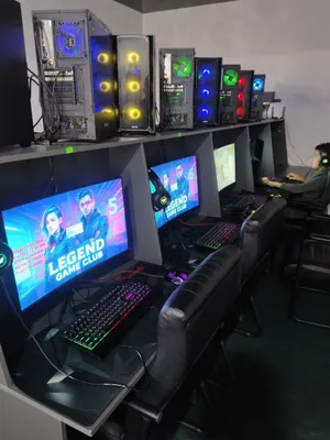 Kampyuter va playstation 3 soatiladi. Game Club uchun zor kampyuterlar