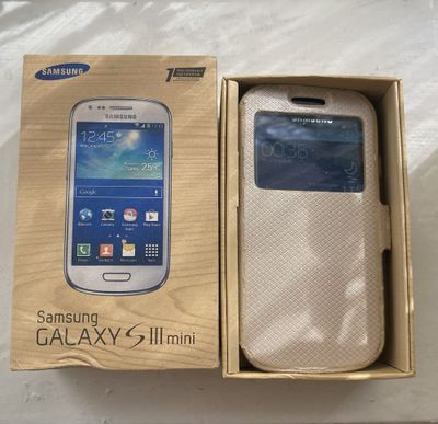 Продам б/у телефон Samsung Galaxy s3 mini