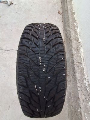 Продаётся зимние шины