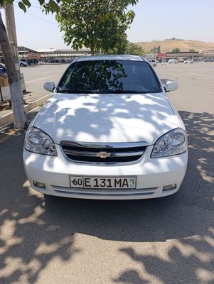 Lasetty 2010 sotiladi 2 pozitsiya