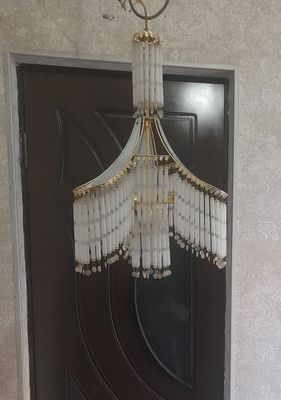 Люстры продаётся