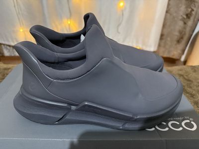Стильная обувь ecco