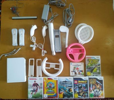 Приставка Nintendo WII (RVL-001 EUR) белая