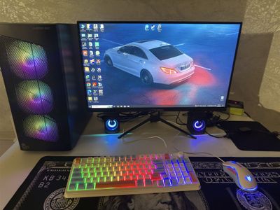 Игровой компьютер почти новый