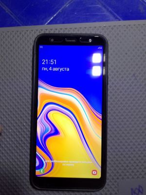 Samsung J4+ va LG K4
