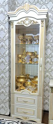 Гостинный набор: комод и пеналь