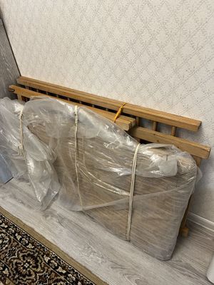 Продается детская кровать с матрасом