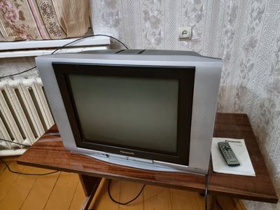 Продаётся хороший телевизор Panasonic. Диагональ 21 дюйм.