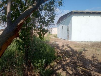 Курилиши туганланмаган 600² турар жой