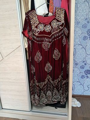 Платье