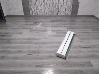 Laminat pol terish
