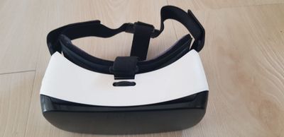 Samsung gear vr SM-R322