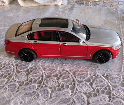 Железный мошина BMW V12