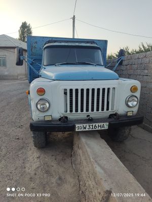 Gaz 53 samasval sotiladi