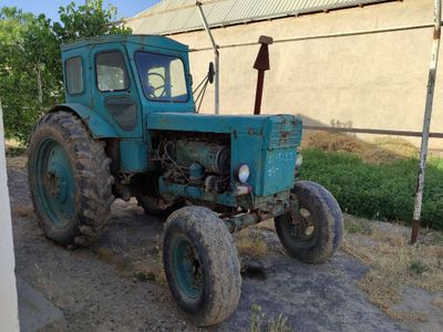 MTZ T40 .
