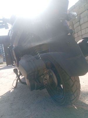 Tank skutr 2024 ideal holatda
