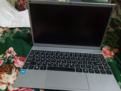 Intel zur yangi klaviatura+sichqoncha+yangi kovrik