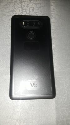 Telefon sotiladi LG V 20