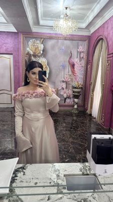 Платье