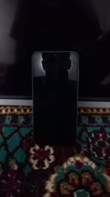 samsung a15 5g 8/256 ekran singan ozi ishlidi