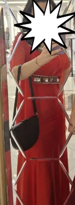 Шикарное вечернее платье с накидкой