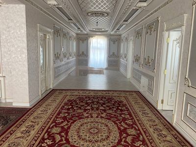 Yashnabod Qizlaga kadesheva bozor yaqinida kvartira bor