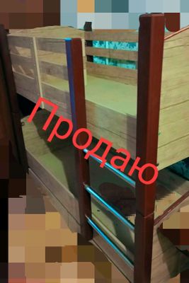 Продаю кровать в хорошем состоянии цену договоримся
