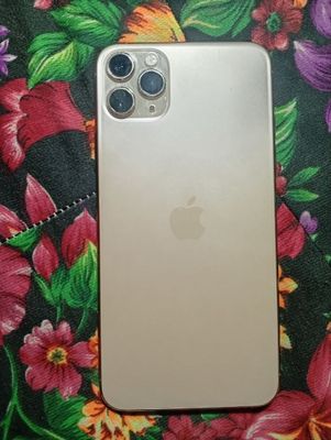 iPhone 11promax 64 tali idial 76yomkis narxi 350$