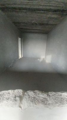 1 xona karobka uyimiz sotiladi yahshi narxda 2 xona qilsa buladi