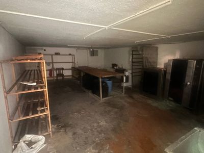 Магазин подвали ижарага берилади