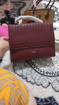ayollar sumkasi yangi