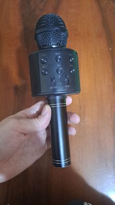 Продаётся беспроводной микрофон WS-858