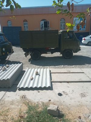 Uvazik bartavo'y