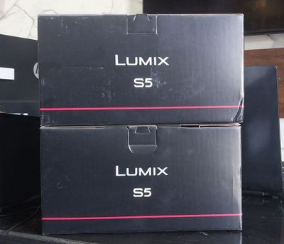 Lumix s5 сотилади