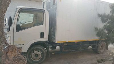 Продаётся ISUZU SNG 82L