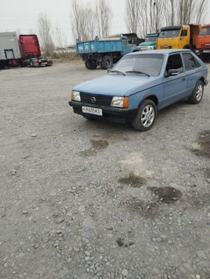 Opel kadett 1986