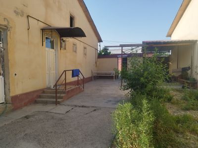 Katej sotiladi 4 xona 6sotix varq 1 birdamlik 44