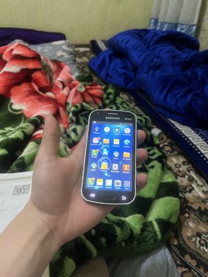 Samsung Galaxy Duos S7562