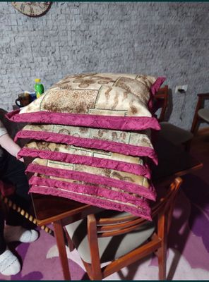 Подушки для диванов и стульев