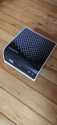Продам GIGABYTE brix