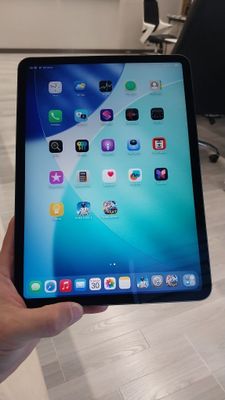 Ipad 11 pro m1 128 gb Sim karta / wifi xolati ideal