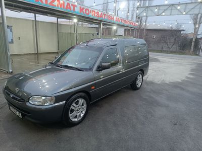 Форд эскорд слтилади