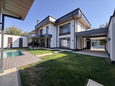 Продам Новый 3х Уровневый Евро Дом Чайхона-Салом