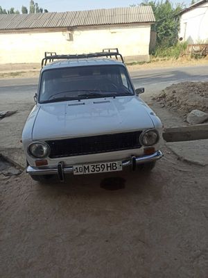 Лада 2102 срочно сотилади