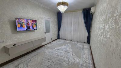 Срочно Аренда 2х ком Юнусобад 6 квартал 1 этаж