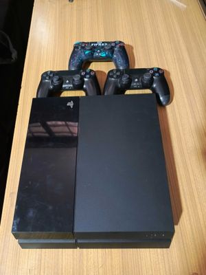 PlayStation 4 slim