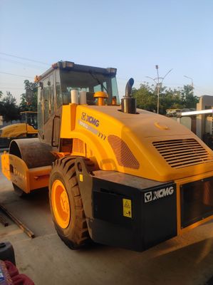 виброкаток XCMG 20 tonna