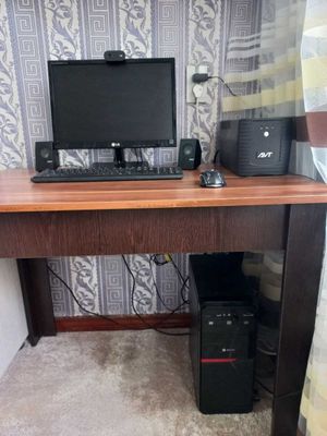 ПК с монитором, UPS и камерой Logitech – всё в комплекте