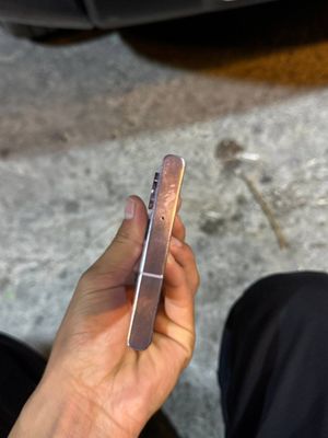 Samsung S 23 Ultra karopka dakument bor holati zo'r