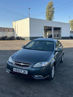 Chevrolet Gentra AT